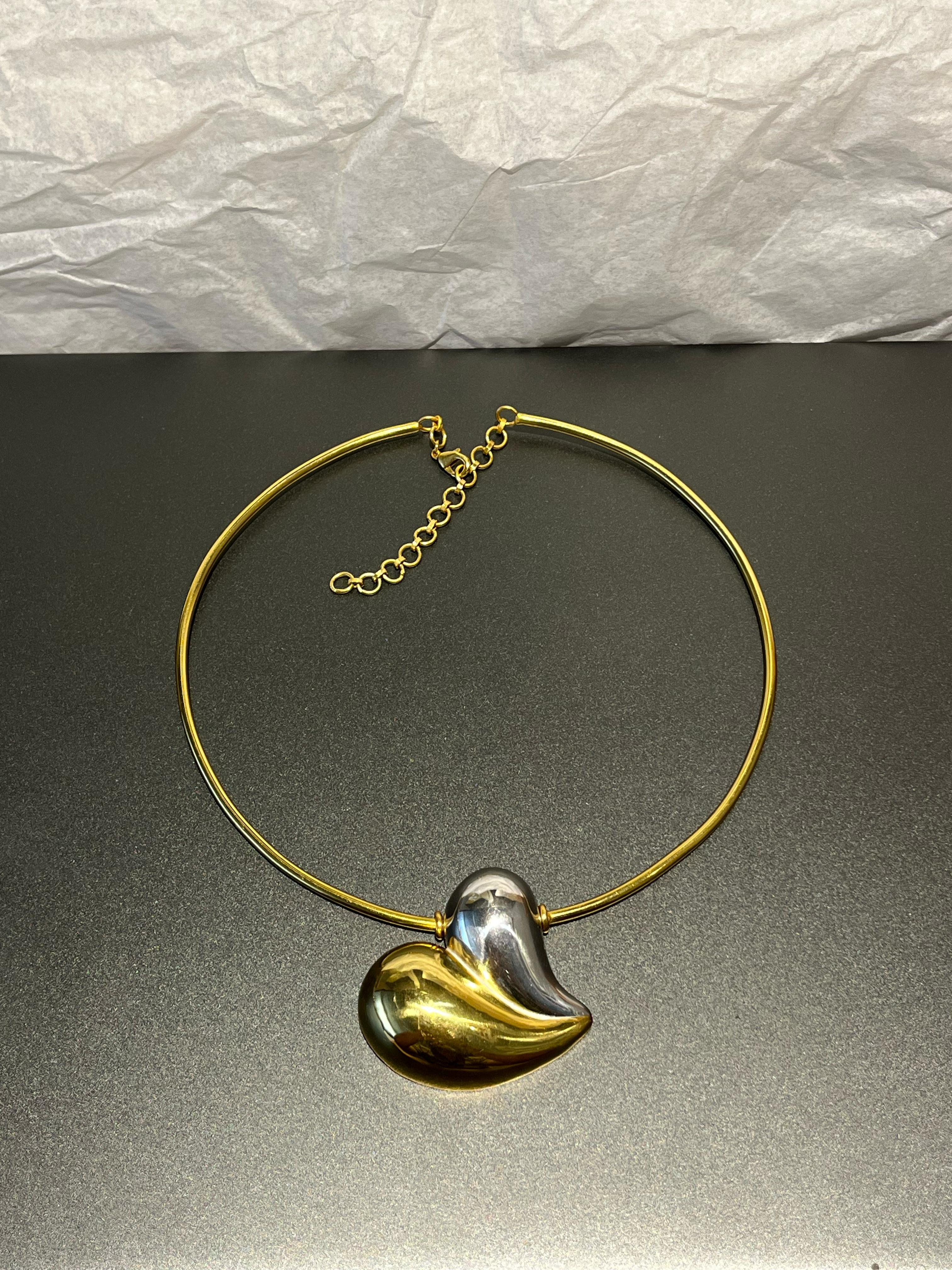 Puffy Heart Choker