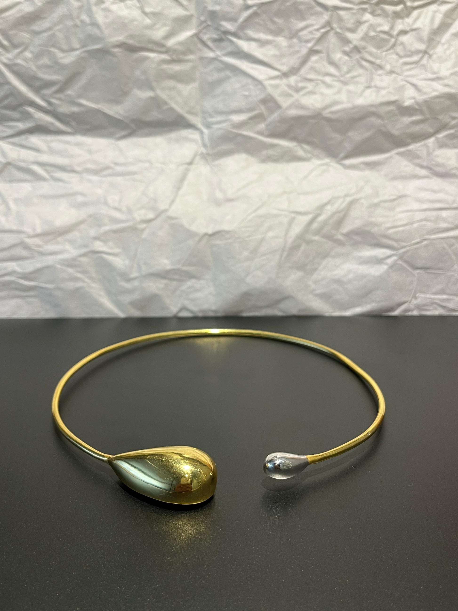 Golden Aura Choker otrodiamonds